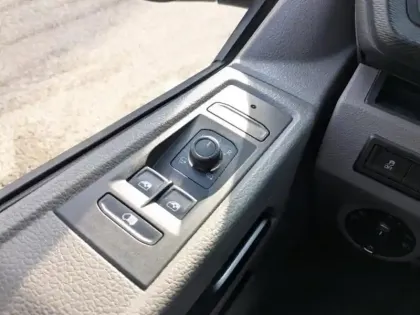 Photo 13 Volkswagen Transporter  Fg 2.8T L1H1 2.0 TDI 150ch Business Plus DSG7