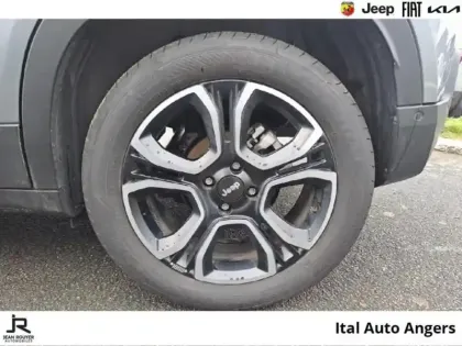 Photo 10 Jeep Avenger  1.2 Turbo T3 110ch MHEV Summit BVR6 eHybrid