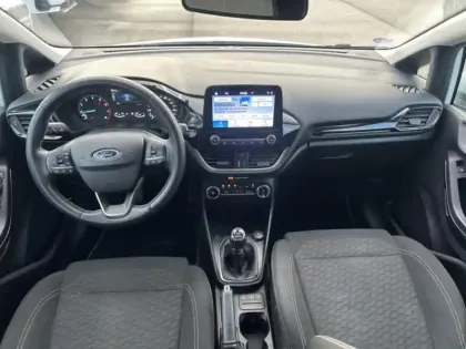 Photo 13 Ford Fiesta Gén. V Ph2 Titanium Business 5