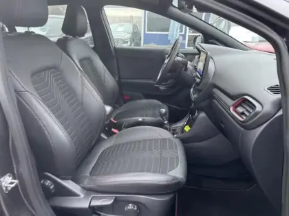 Photo 10 Ford Puma  1.0 Flexifuel 125ch S&S mHEV ST-Line X