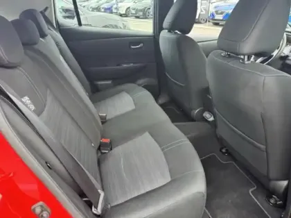 Photo 15 Nissan Leaf  150ch 40kWh Acenta 22