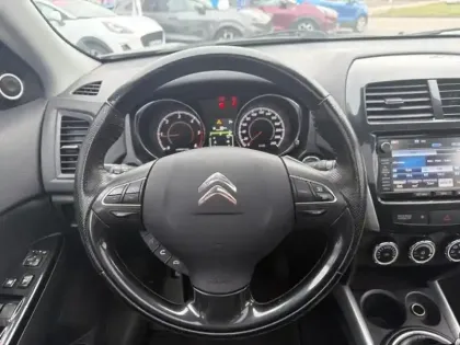 Photo 14 Citroën C4  Aircross 1.6 e-HDi115 4x4 Exclusive