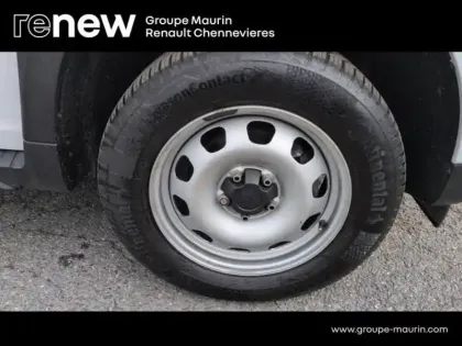 Photo 24 Dacia Duster  1.5 Blue dCi 115ch Essential 4x2