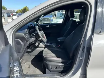 Photo 11 Ford Kuga  2.5 Duratec 190ch FHEV E85 Graphite Tech Edition BVA