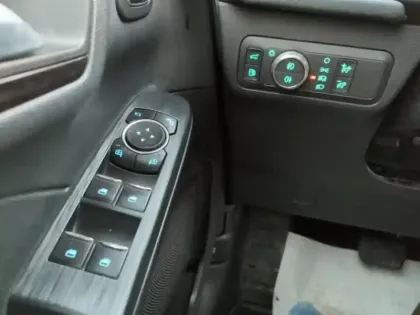 Photo 14 Ford Kuga  2.5 Duratec 225ch PHEV Vignale BVA