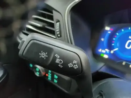 Photo 13 Ford Kuga  2.5 Duratec 225ch PHEV Vignale BVA