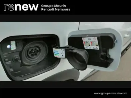 Photo 13 Renault Captur  1.6 E-Tech hybride rechargeable 160ch Initiale Paris -21