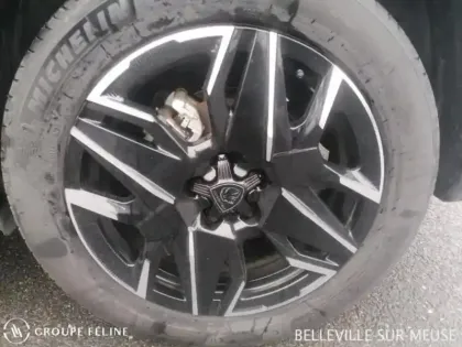 Photo 10 Peugeot 3008  1.2 Hybrid 145ch Allure e-DCS6