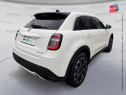 Photo 5 Fiat 600  1.2 Hybrid 100ch La Prima DCT6