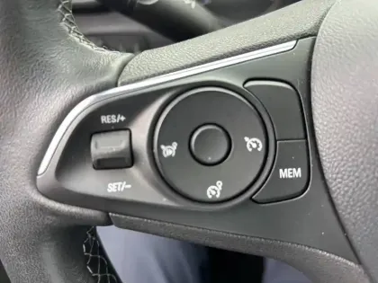 Photo 20 Opel Crossland  1.2 Turbo 130 ch BVA6