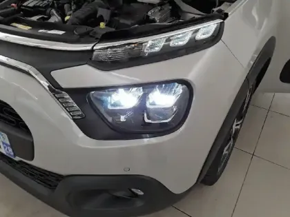 Photo 15 Citroën C3  BlueHDi 100 S&S BVM6