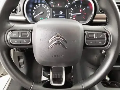 Photo 8 Citroën C3  BlueHDi 100 S&S BVM6