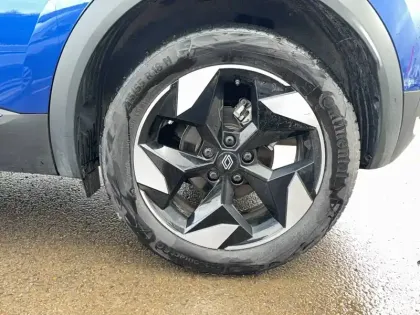 Photo 16 Renault Captur  mild hybrid 140