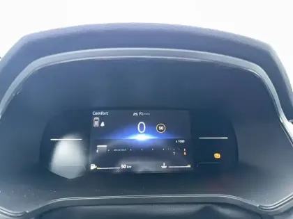 Photo 12 Renault Captur  mild hybrid 140