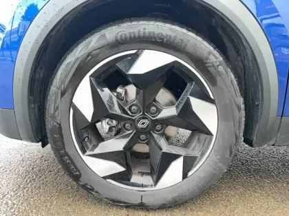 Photo 14 Renault Captur  mild hybrid 140