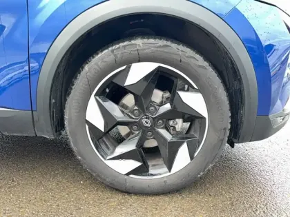 Photo 18 Renault Captur  mild hybrid 140