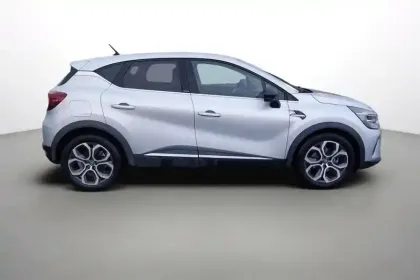 Photo 5 Renault Captur  E-Tech Plug-in 160 - 21