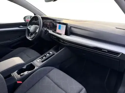 Photo 12 Volkswagen Golf  1.0 eTSI OPF 110 DSG7