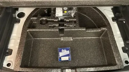 Photo 23 Hyundai Kona  1.6 GDi Hybrid