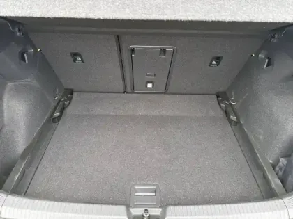 Photo 39 Volkswagen Golf  1.5 eTSI OPF 150 DSG7