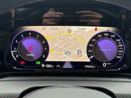 Photo 43 Volkswagen Golf  1.5 eTSI OPF 150 DSG7