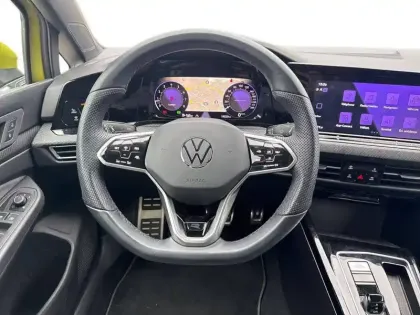 Photo 15 Volkswagen Golf  1.5 eTSI OPF 150 DSG7