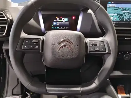 Photo 10 Citroën C4 e- 156 ch autonomie etendue  Automatique