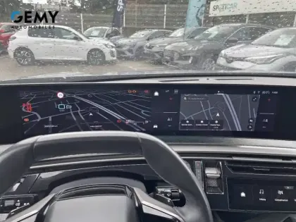 Photo 11 Peugeot 3008  Hybrid 136 e-DCS6