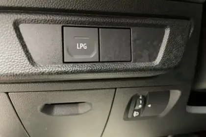 Photo 97 Dacia Sandero Gén. II (B52) Ph2 NG Stepway 5