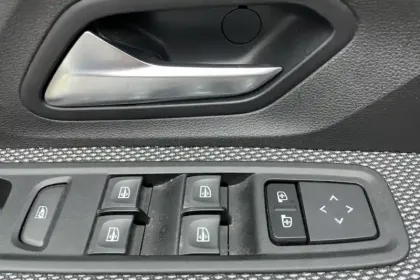 Photo 146 Dacia Sandero  ECO-G 100