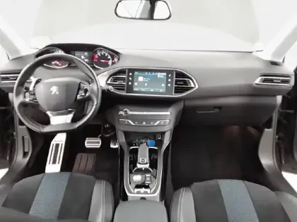 Photo 7 Peugeot 308 Gén. II Ph2 Tech Edition 5