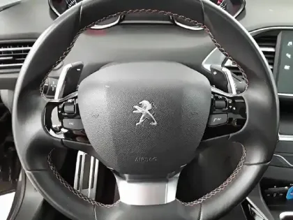 Photo 8 Peugeot 308 Gén. II Ph2 Tech Edition 5