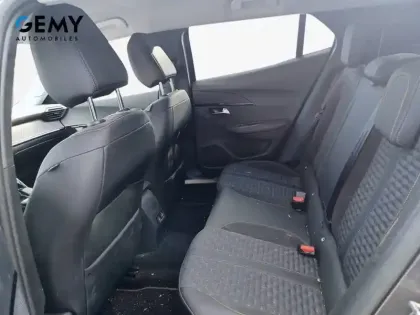 Photo 41 Peugeot 2008  PureTech 130 S&S EAT8