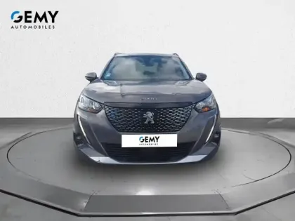 Photo 17 Peugeot 2008  PureTech 130 S&S EAT8