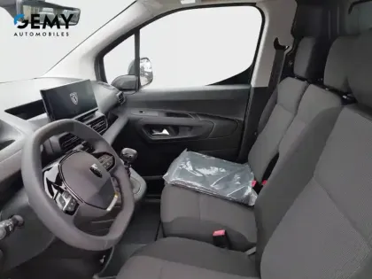 Photo 8 Peugeot Partner  FOURGON M DIESEL 100 CH MANUELLE