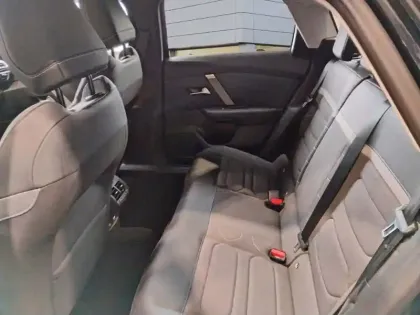 Photo 12 Citroën C4 e- 156 ch autonomie etendue  Automatique