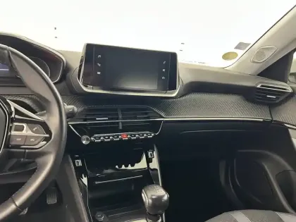 Photo 11 Peugeot 2008  BlueHDi 100 S&S BVM6