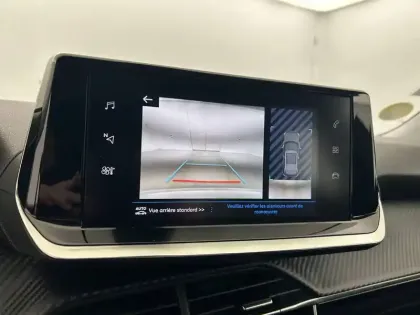 Photo 19 Peugeot 2008  BlueHDi 100 S&S BVM6