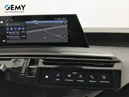 Photo 13 Peugeot 5008  Hybrid 145 e-DCS6