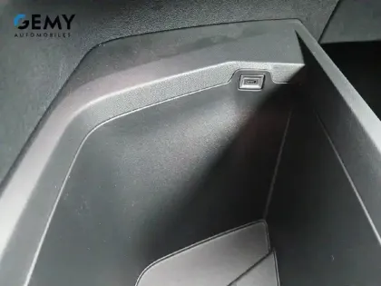 Photo 20 Peugeot 5008  Hybrid 145 e-DCS6