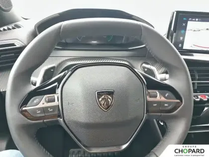 Photo 15 Peugeot 2008  Hybrid 145 e-DCS6