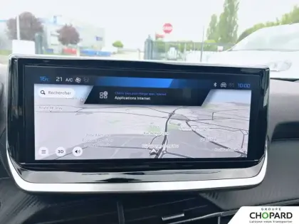 Photo 13 Peugeot 2008  Hybrid 145 e-DCS6