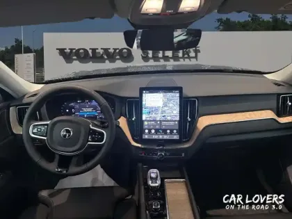 Photo 20 Volvo Xc60  T6 AWD Hybride rechargeable 253 ch+145 ch Geartronic 8