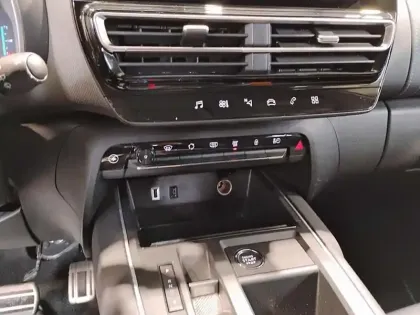 Photo 19 Citroën C5 aircross  Hybride Rechargeable 225 S&S e-EAT8