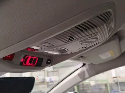 Photo 24 Citroën C5 aircross  Hybride Rechargeable 225 S&S e-EAT8