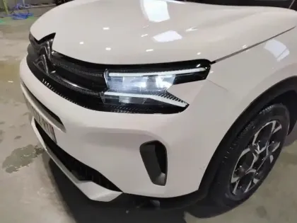 Photo 7 Citroën C5 aircross  Hybride Rechargeable 225 S&S e-EAT8
