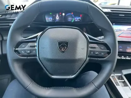 Photo 13 Peugeot 308  Hybrid 136 e-DCS6