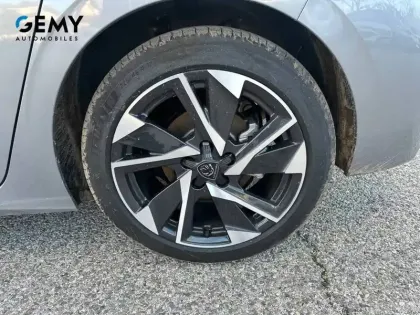 Photo 10 Peugeot 308  Hybrid 136 e-DCS6