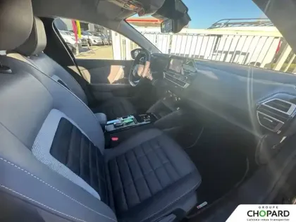 Photo 12 Citroën C4  Hybride 145 e-DCS6