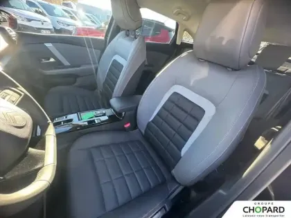 Photo 10 Citroën C4  Hybride 145 e-DCS6